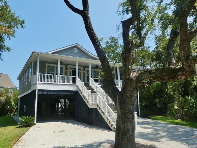 37 Battery Park Rd, Edisto Island, SC 29438
