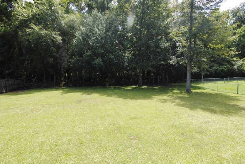 110 Sandy Dr, Moncks Corner, SC 29461
