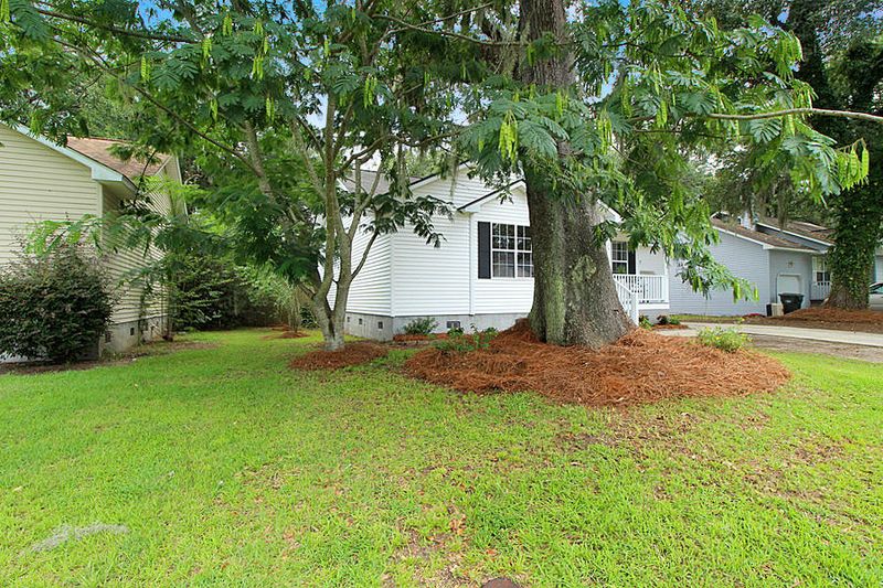 124 Mossy Oaks Ave, Goose Creek, SC 29445