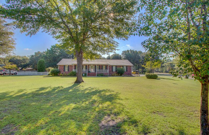 128 Beltree Ct, Moncks Corner, SC 29461