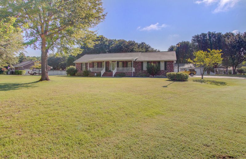 128 Beltree Ct, Moncks Corner, SC 29461
