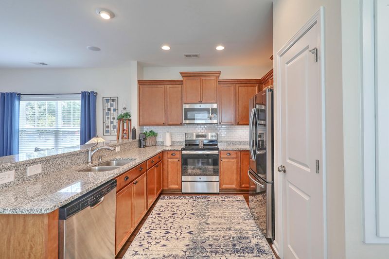 1507 Innkeeper Ln, Johns Island, SC 29455