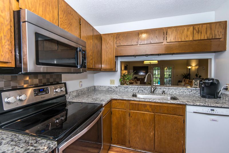 239 Stefan Dr #2-B, Charleston, SC 29412