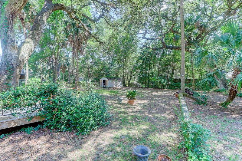 30 32nd Ave, Isle Of Palms, SC 29451