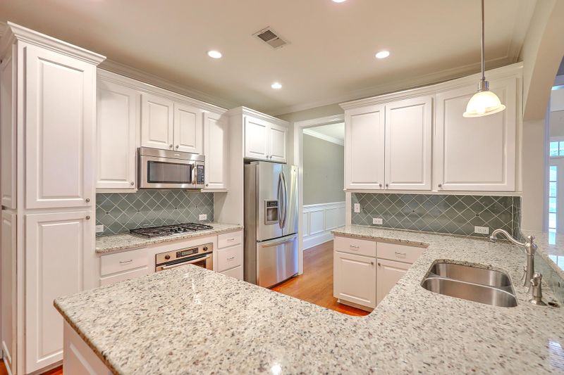 4762 Stono Links Dr, Hollywood, SC 29449
