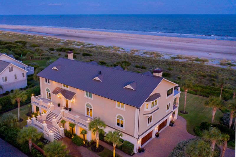 2 50th Ave, Isle Of Palms, SC 29451