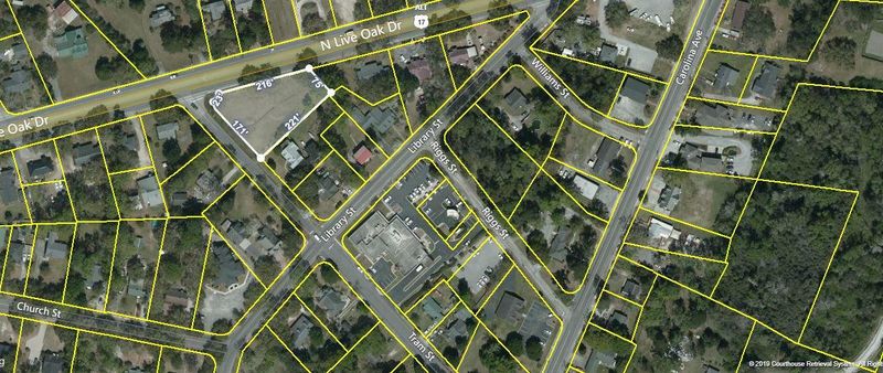 220 N Live Oak Dr, Moncks Corner, SC 29461