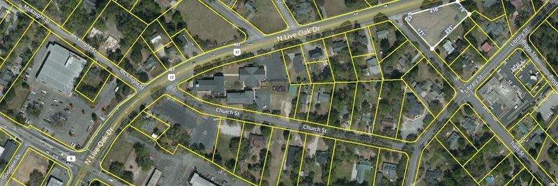 220 N Live Oak Dr, Moncks Corner, SC 29461