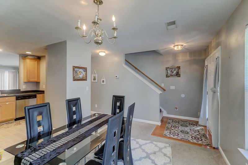9105 Maple Grove Dr, Summerville, SC 29485