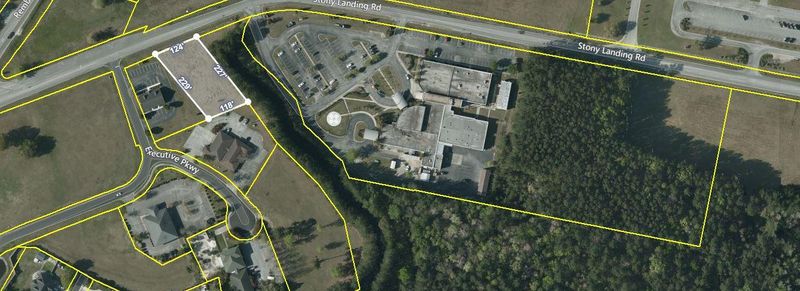 726 Stony Landing Rd, Moncks Corner, SC 29461