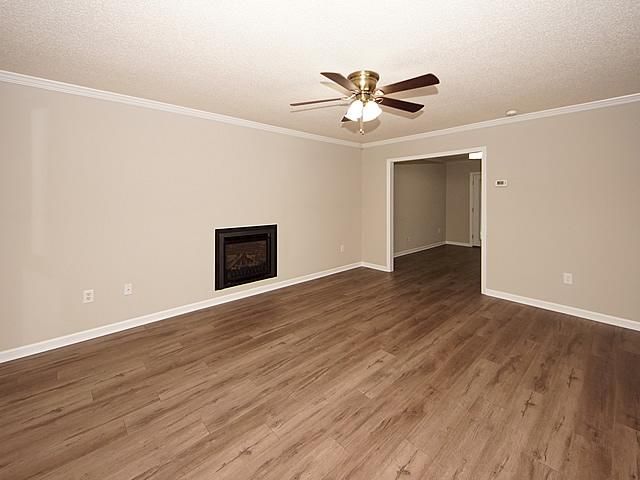 8338 Longridge Rd, North Charleston, SC 29418