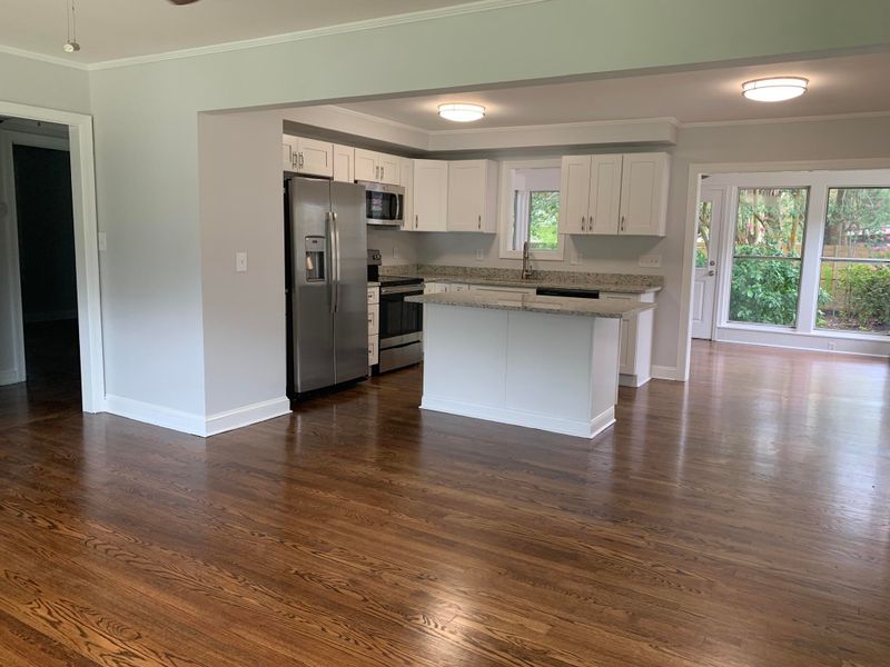 5223 Parkside Dr, North Charleston, SC 29405