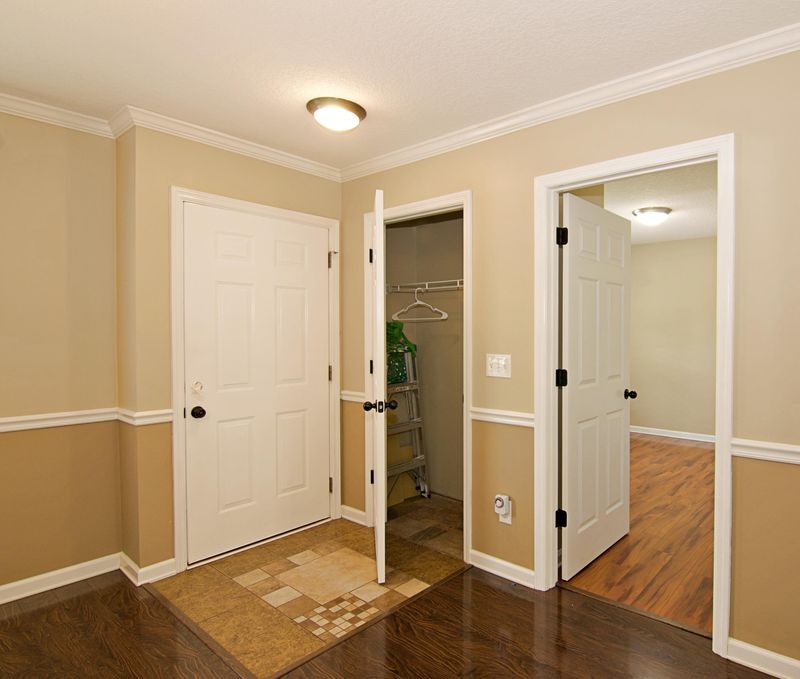 7854 Park Gate Dr, North Charleston, SC 29418