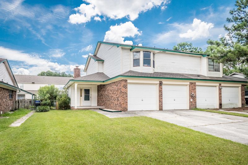 7625 Oldridge Rd, North Charleston, SC 29418