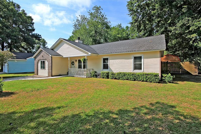 108 William St, Summerville, SC 29486