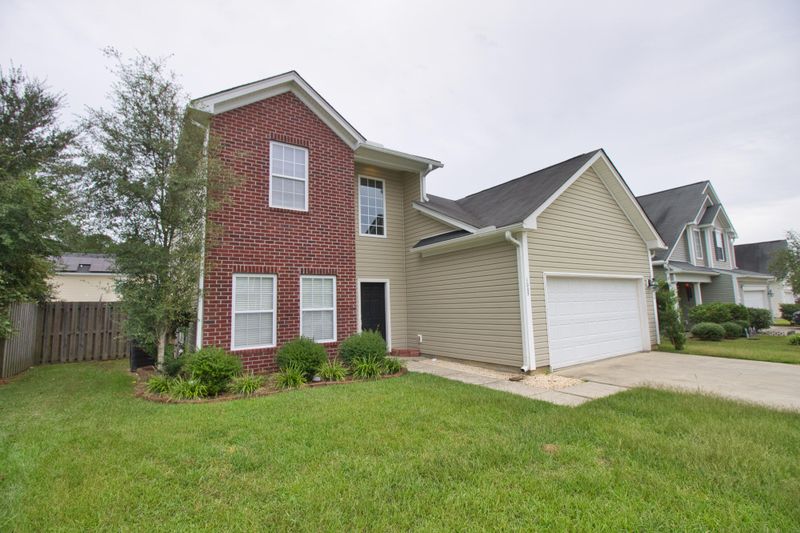 1005 Sterling Ln, Summerville, SC 29483
