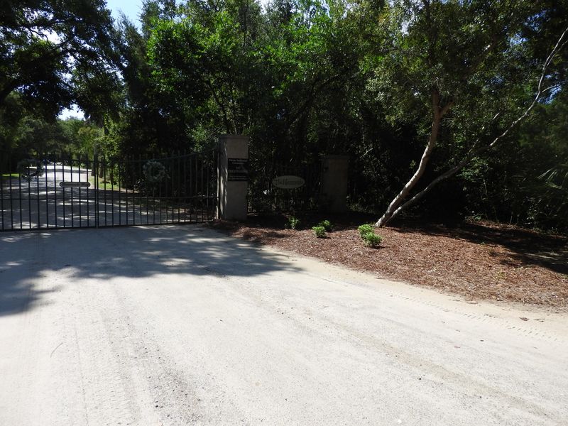 24 Hammocks Way, Edisto Island, SC 29438
