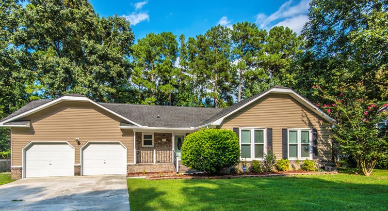 314 Chessington Cir, Summerville, SC 29485
