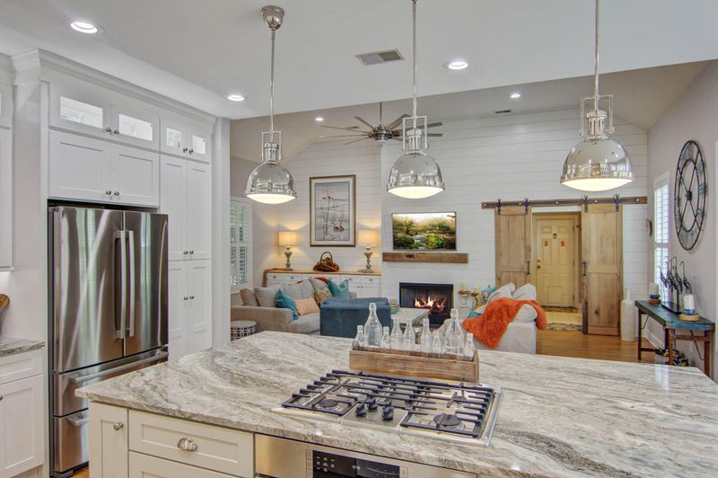 3520 Flowering Oak Way, Mount Pleasant, SC 29466