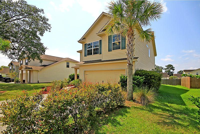 7671 Kinston St, North Charleston, SC 29418