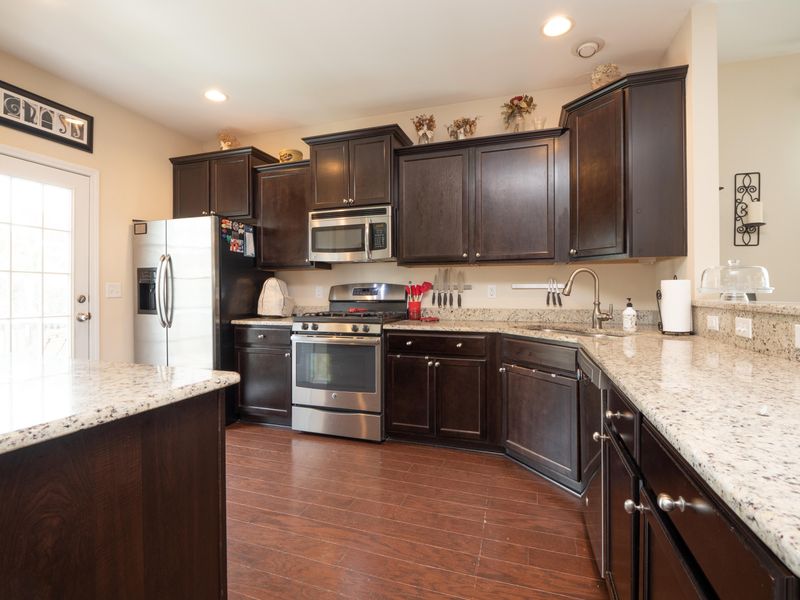 1126 Saint Pauls Parrish Ln, Johns Island, SC 29455