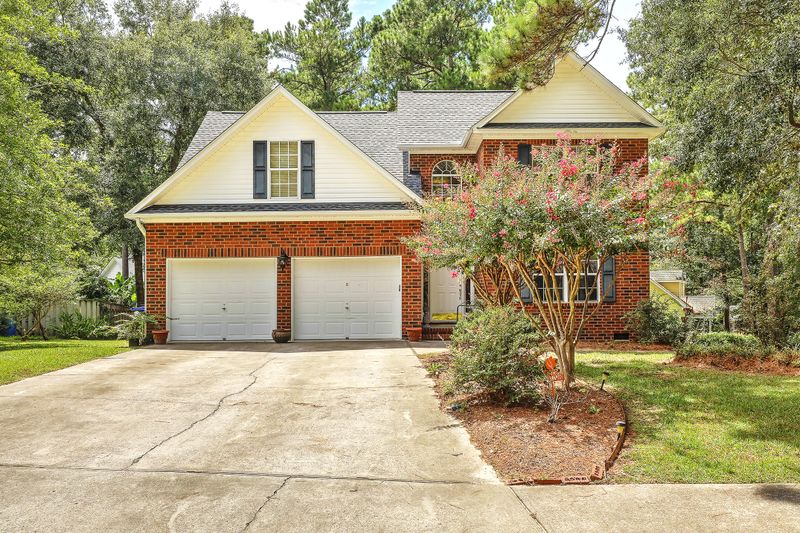 19 Plantation Cir, Summerville, SC 29485