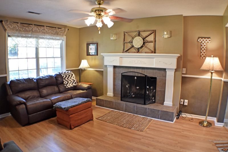 120 Towhee Dr, Summerville, SC 29485