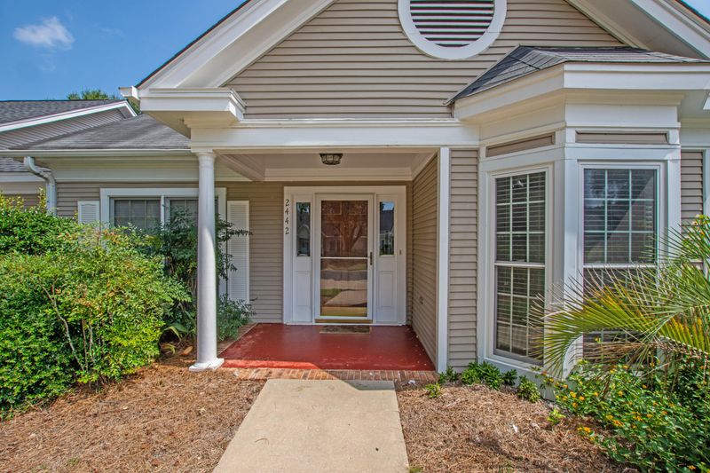 2442 Hansard Dr, North Charleston, SC 29406