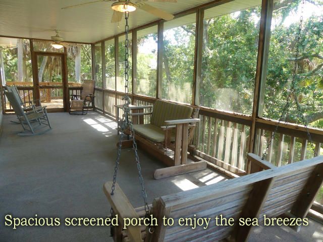 1106 Byrd St, Edisto Island, SC 29438