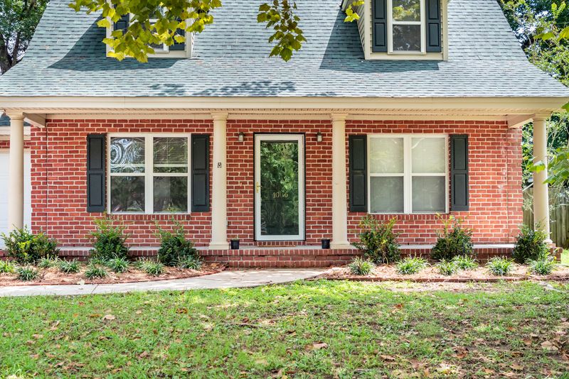 1006 Stono River Dr, Charleston, SC 29412
