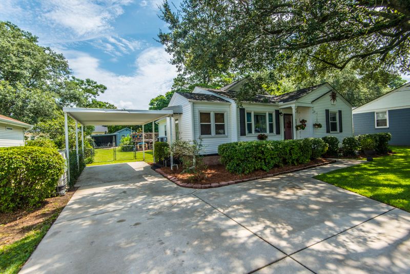 5234 Braddock Ave, North Charleston, SC 29405