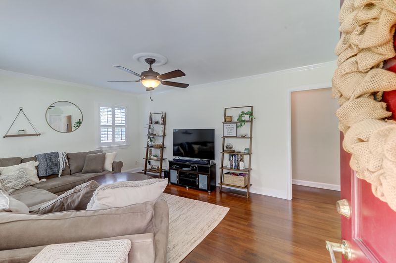 821 W Madison Ave, Charleston, SC 29412