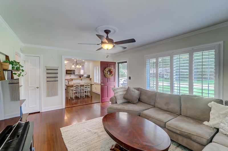 821 W Madison Ave, Charleston, SC 29412