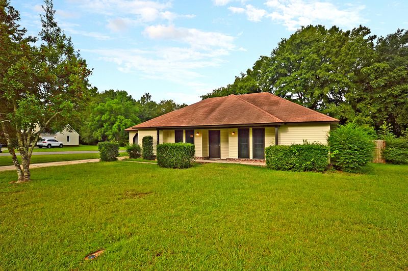 306 Longstreet St, Summerville, SC 29486