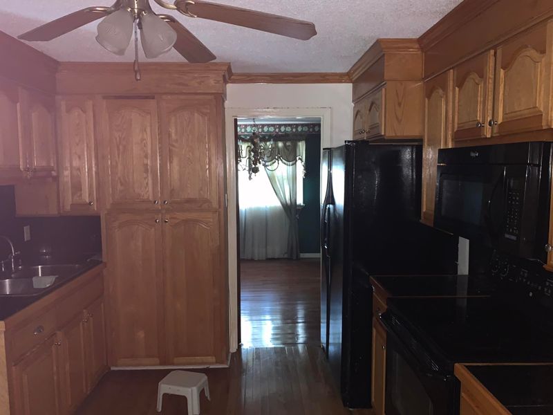 1115 Sam Edwards Rd, Mount Pleasant, SC 29466