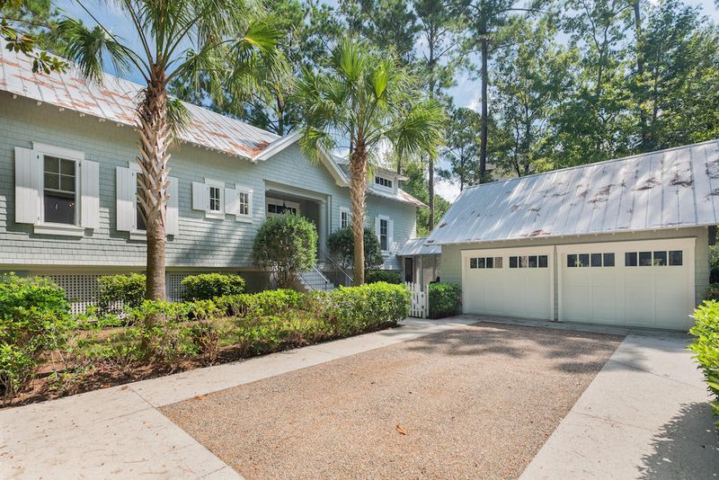 1619 John Fenwick Ln, Johns Island, SC 29455