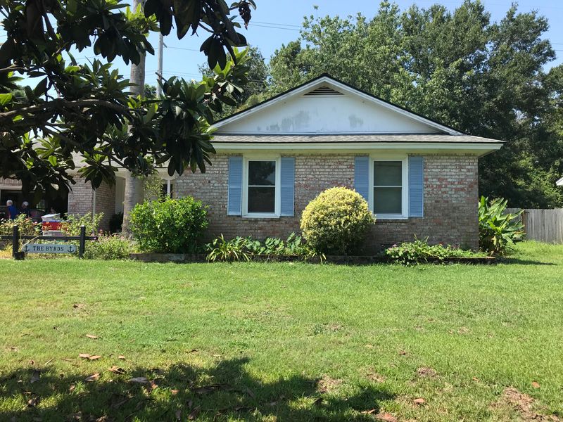 1123 Island View Dr, Mount Pleasant, SC 29464