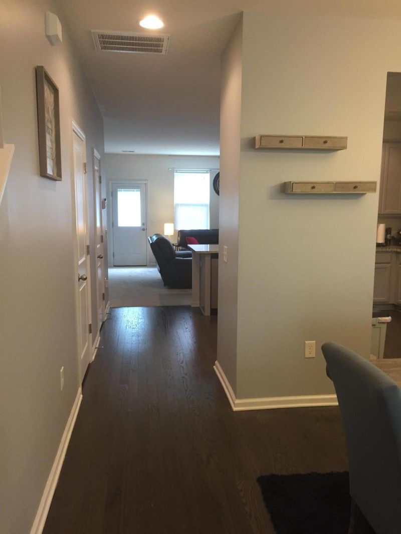 317 Flyway Rd, Goose Creek, SC 29445