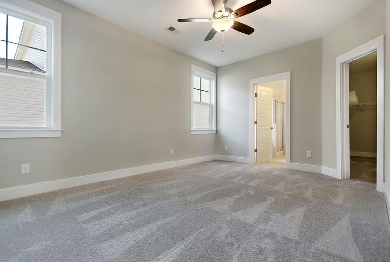 253 Whirlaway Dr, Moncks Corner, SC 29461