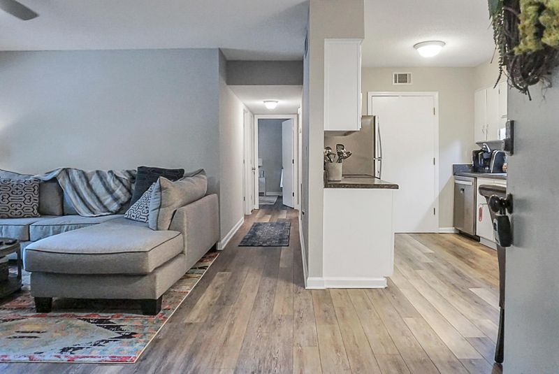 1402 Camp Rd #9f, Charleston, SC 29412