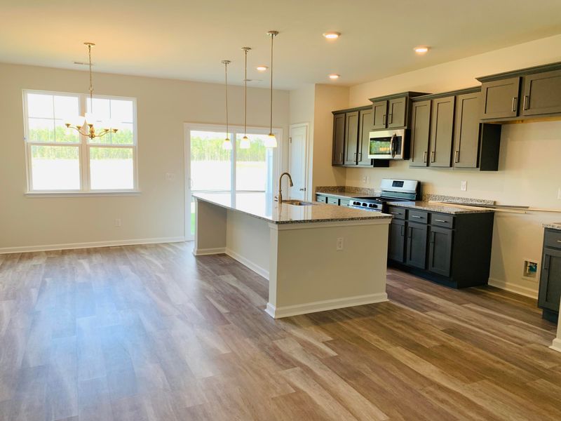 522 Nadir Ct, Summerville, SC 29486