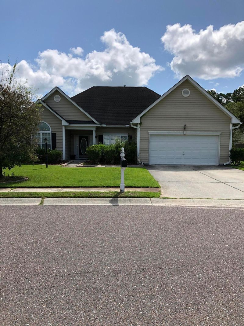 9221 Creedmore Rd, Summerville, SC 29485