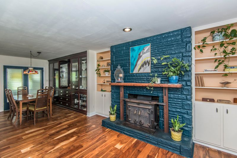 929 Pauline Ave, Charleston, SC 29412