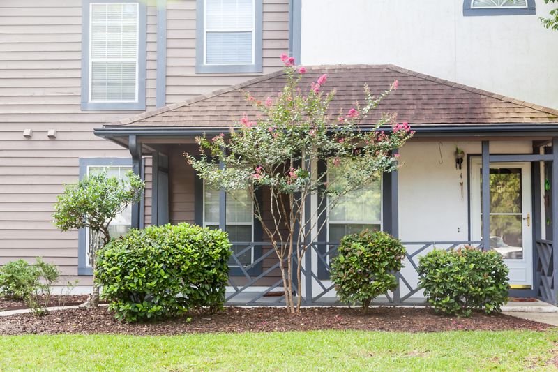 7935 Edgebrook Cir #C, North Charleston, SC 29418