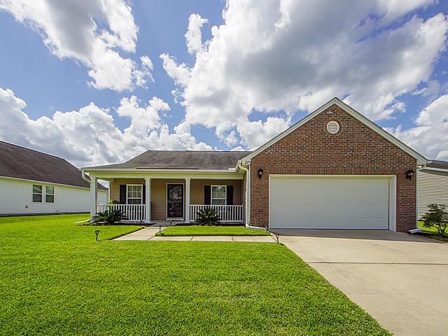 279 Clayburne Dr, Goose Creek, SC 29445