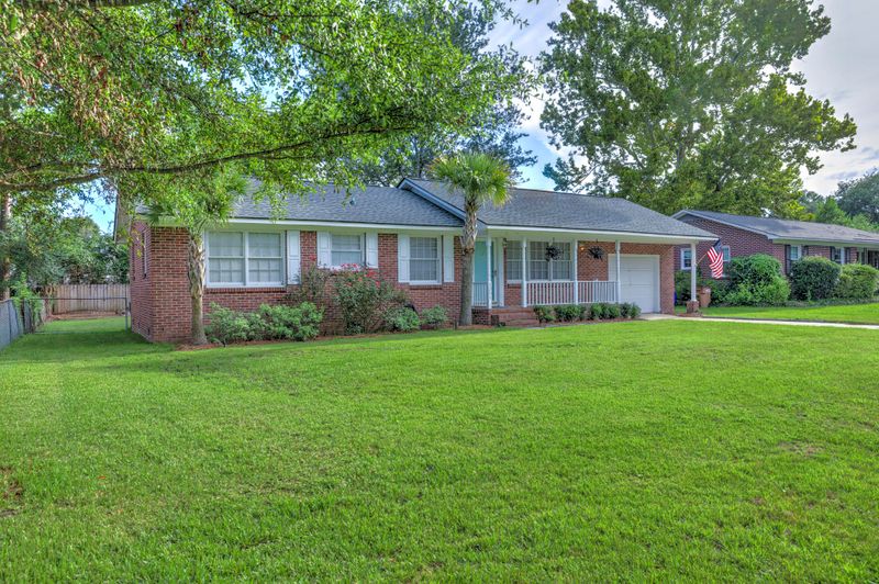 1351 Valley Rd, Charleston, SC 29412