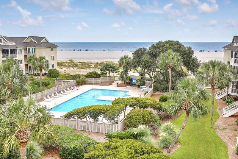 D 301 Port O Call, Isle Of Palms, SC 29451