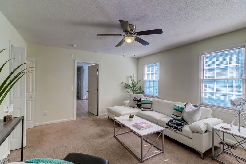 14 Duncan St, Charleston, SC 29403