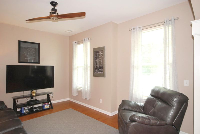 114 Elliot Creek Ln, Summerville, SC 29485
