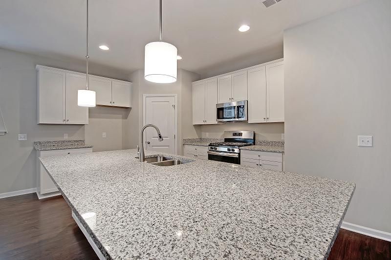 205 Pickens St, Summerville, SC 29485